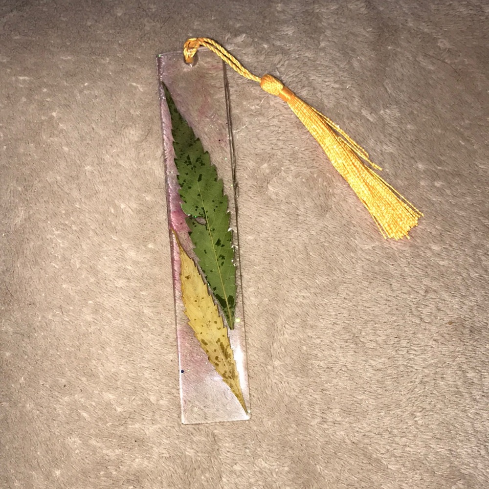 Custom epoxy resin bookmark New